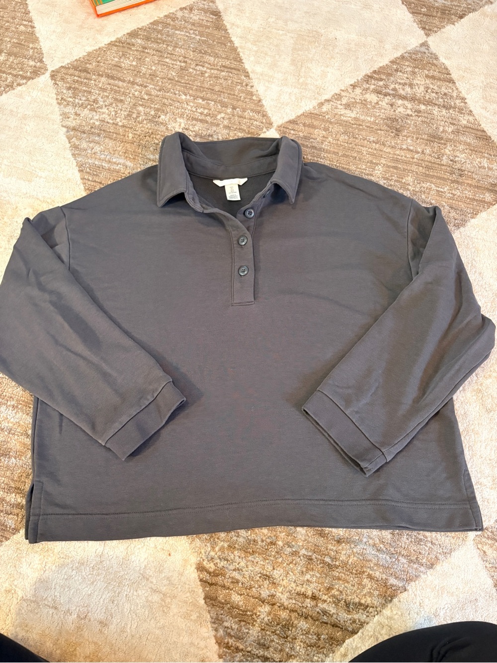 H&M Women's Long-Sleeve Polo Shirt - Charcoal Gray (Crop Boxy Fit)